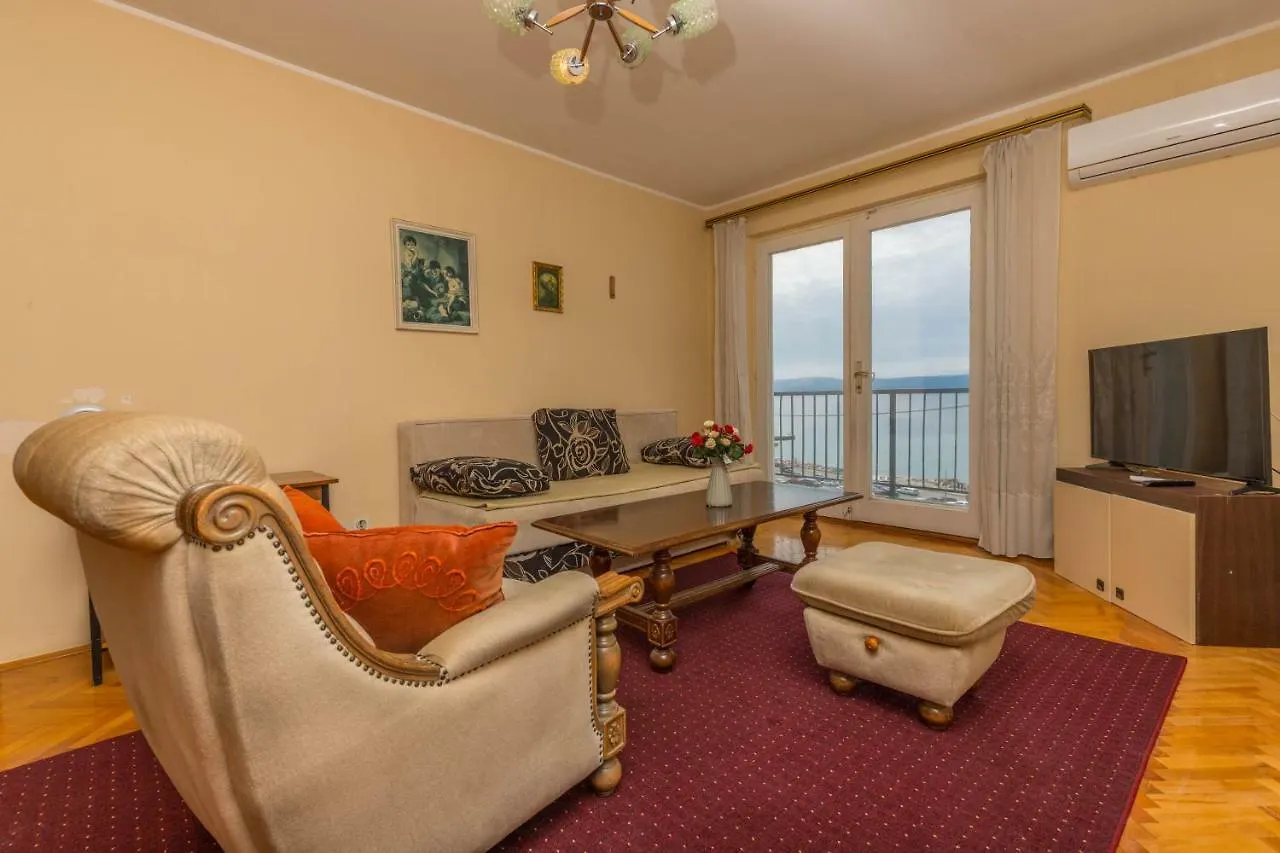 Apartment Center Crikvenica 0*,  Croatia