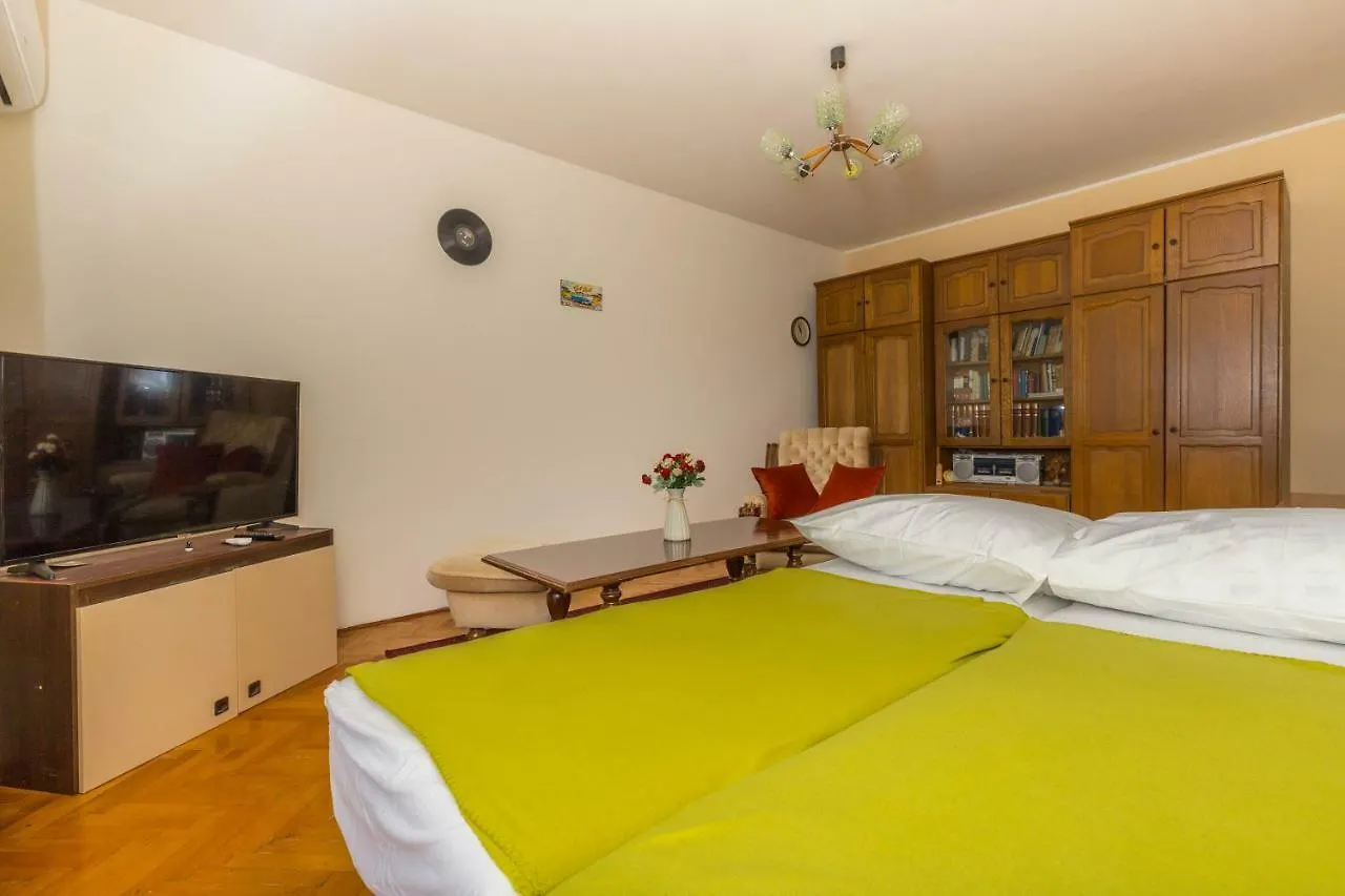 Apartment Center Crikvenica 0*,  Croatia
