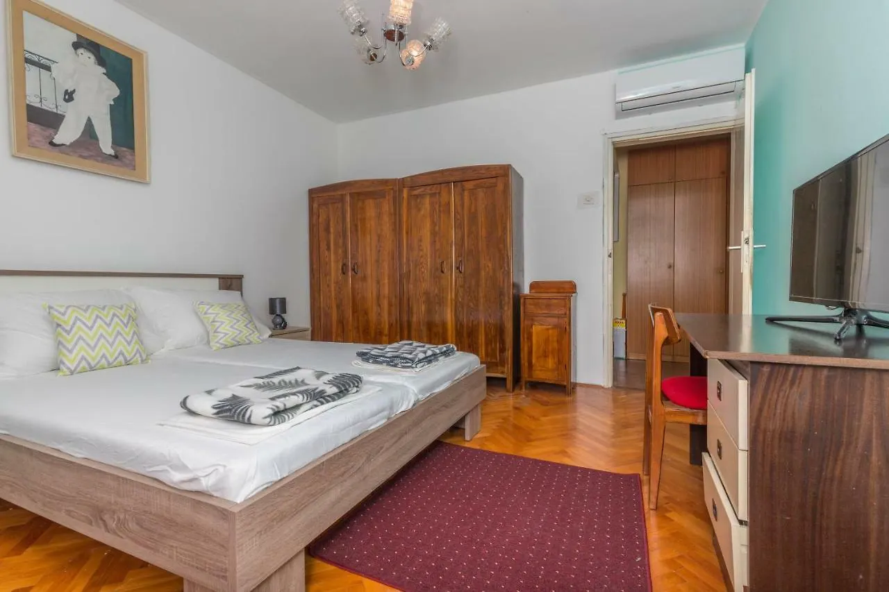 Apartment Center Crikvenica