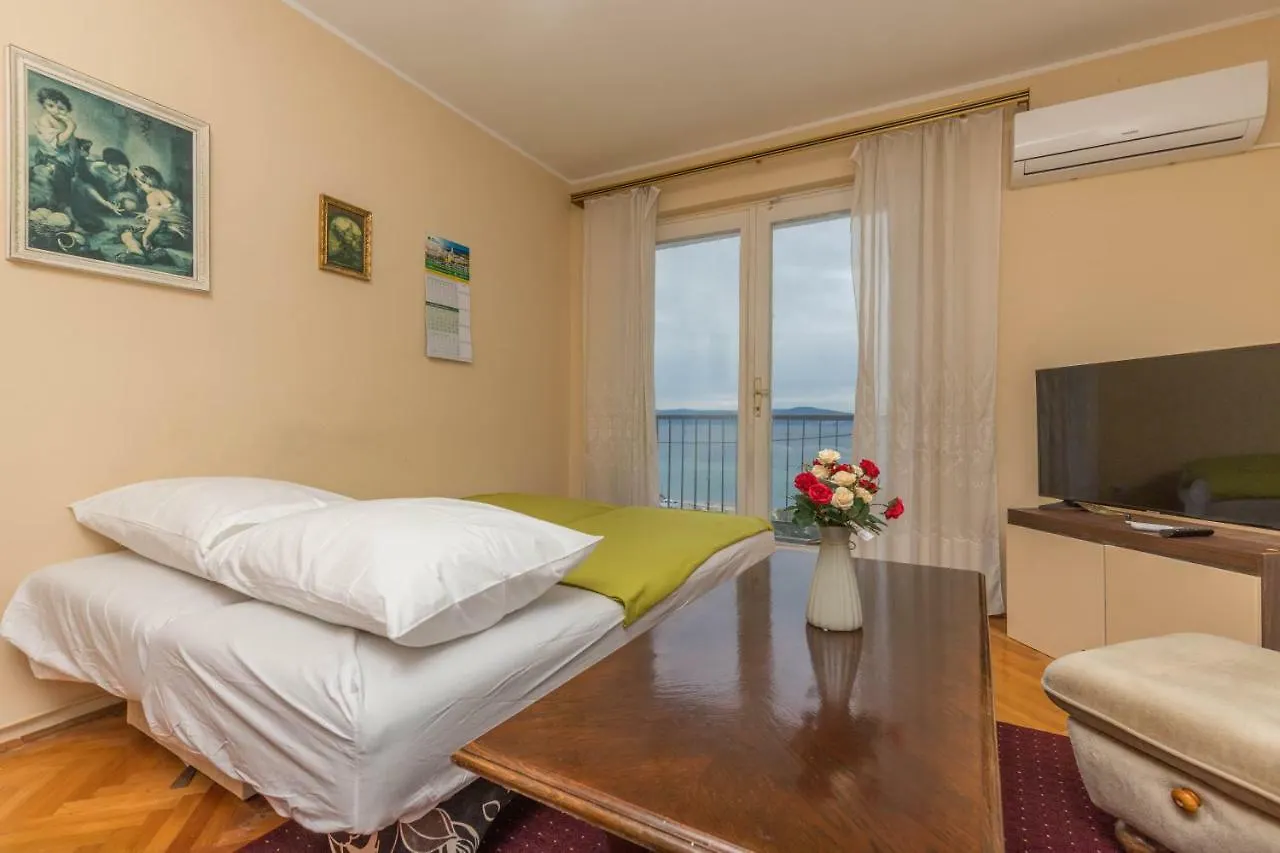 Apartment Center Crikvenica 0*,  Croatia